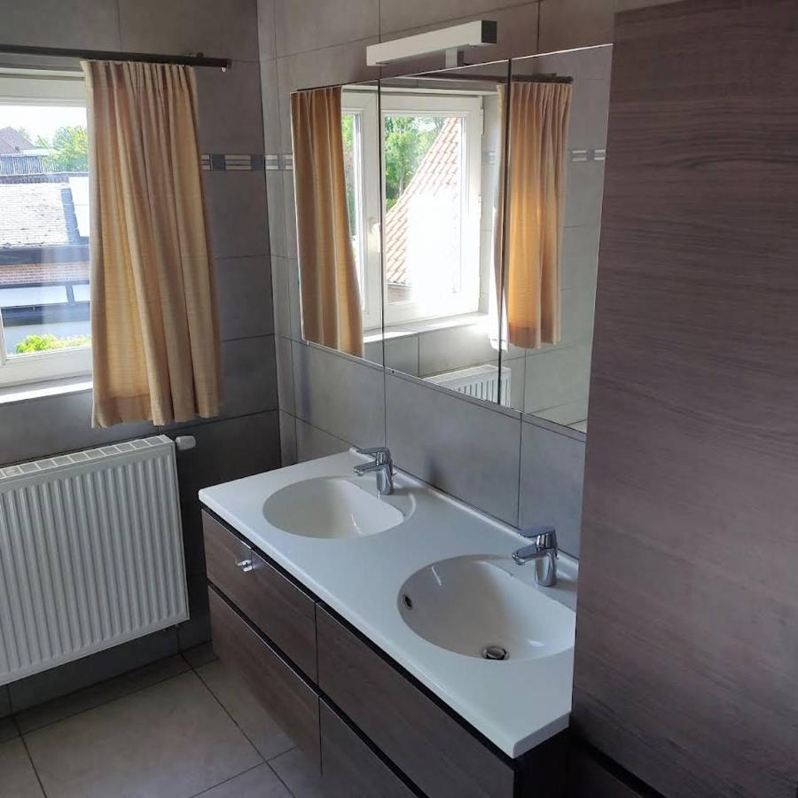 Vakantiewoning Op Den Briel Локерен Екстериор снимка